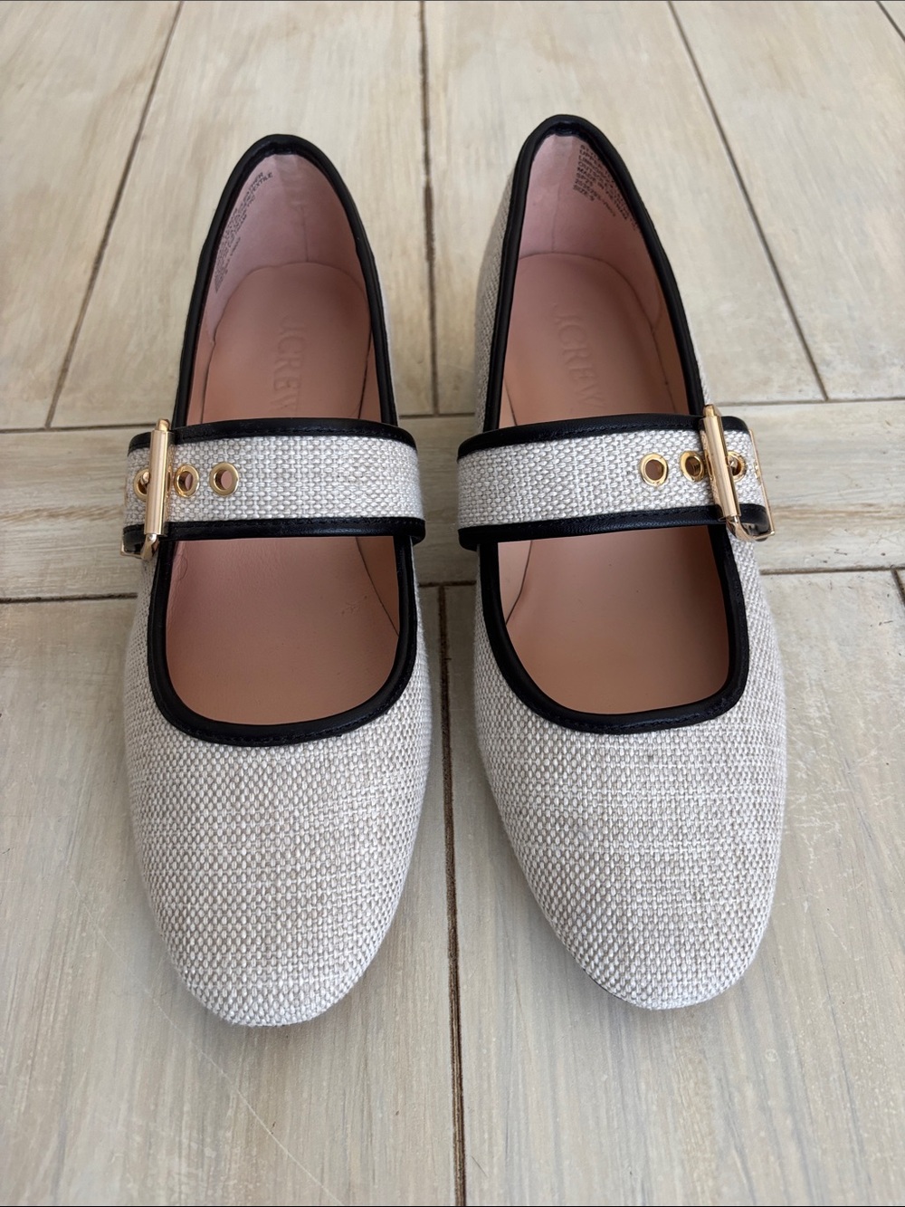 J Crew Classic Mary Jane Shoes Tan Flax with Black Trim Size 9 Buckle